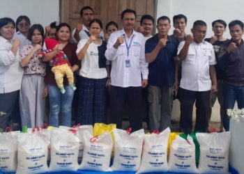 Perumda Tirtauli Siantar Berbagi Bingkisan Natal dan Gratiskan Air Gereja